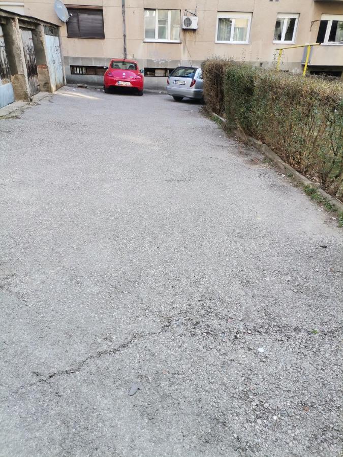 Апартаменты Stan Na Dan Pex Free Parking Вране Экстерьер фото